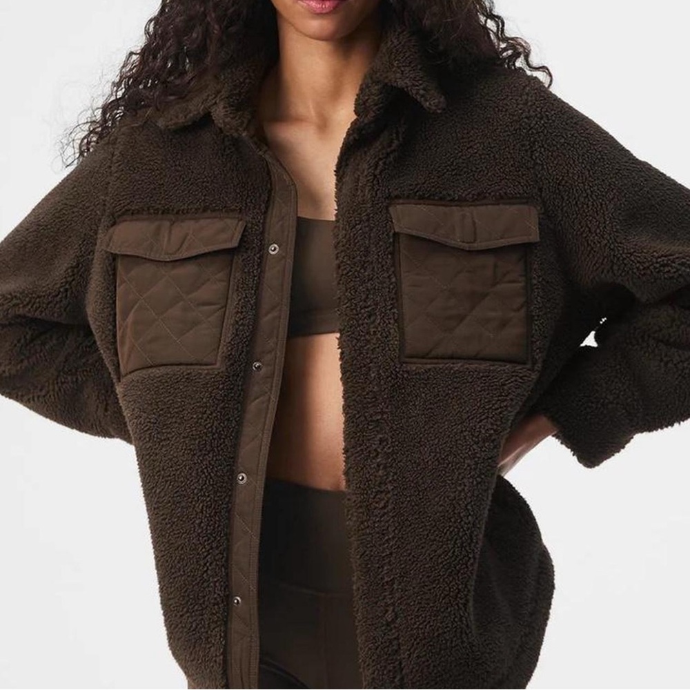 NWT Alo Yoga Sherpa Edge Shacket (Espresso) Size XS